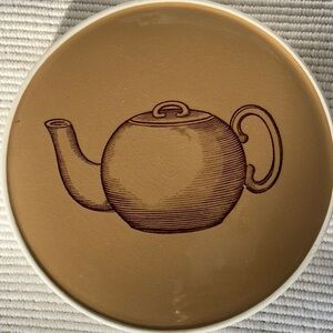 1975 MCM VILLEROY & BOCH Dresden Teapot Design Porcelain Trivet-Marked 6”across